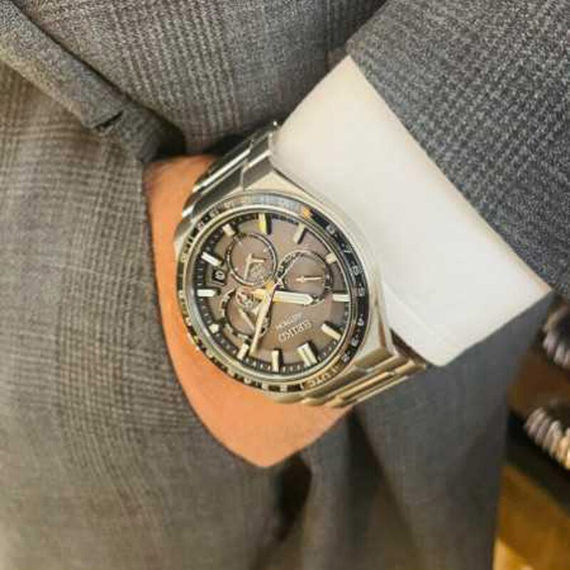 Seiko Astron 43mm - SSH111J1 - 3