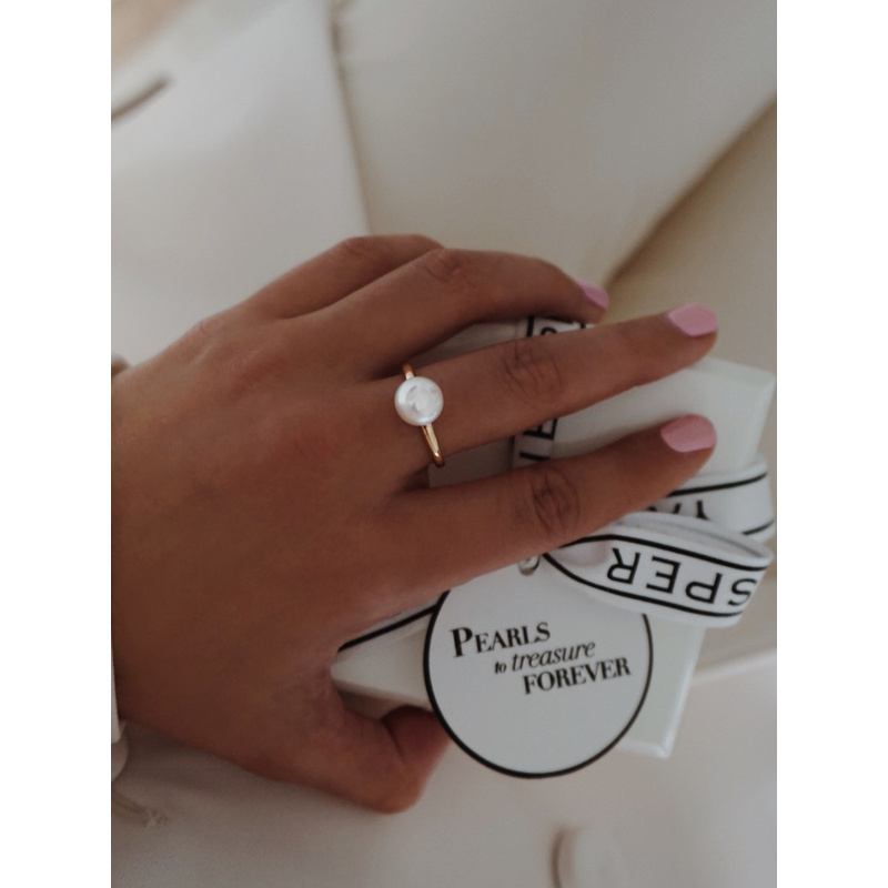 Yana Nesper ring