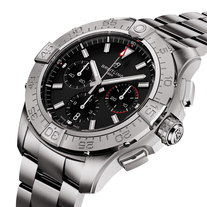 Breitling Avenger 44mm