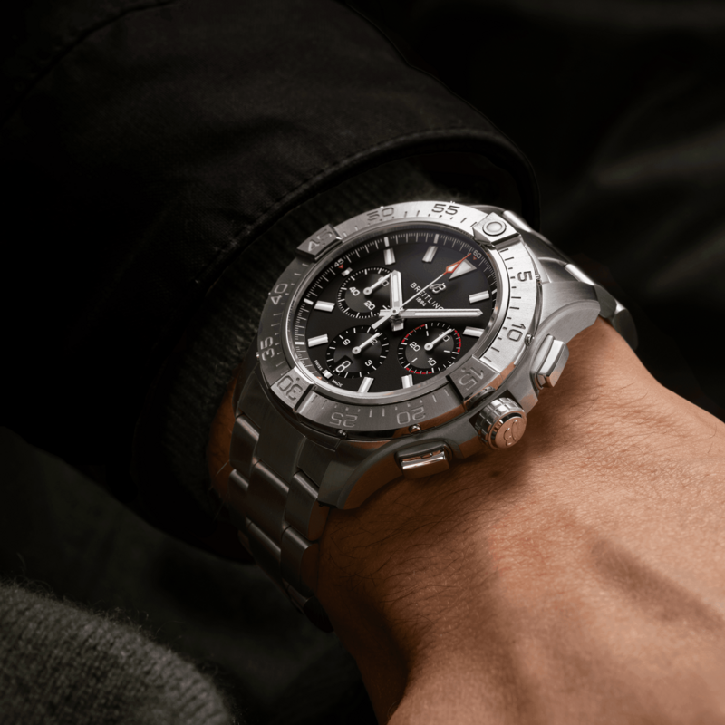 Breitling Avenger 44mm - AB0147101B1A1 - 5