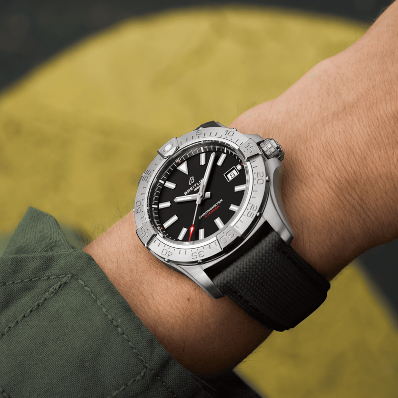 Breitling Avenger 42mm