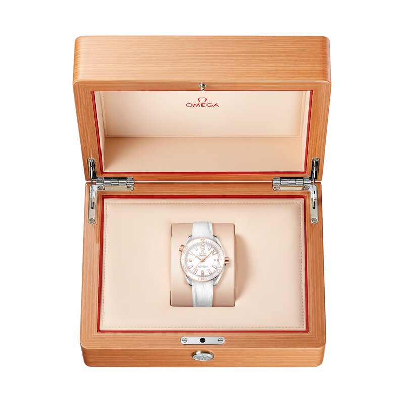 OMEGA Seamaster Planet Ocean 39mm OMEGA Seamaster Planet Ocean 39mm - 215.23.40.20.04.001 - 3