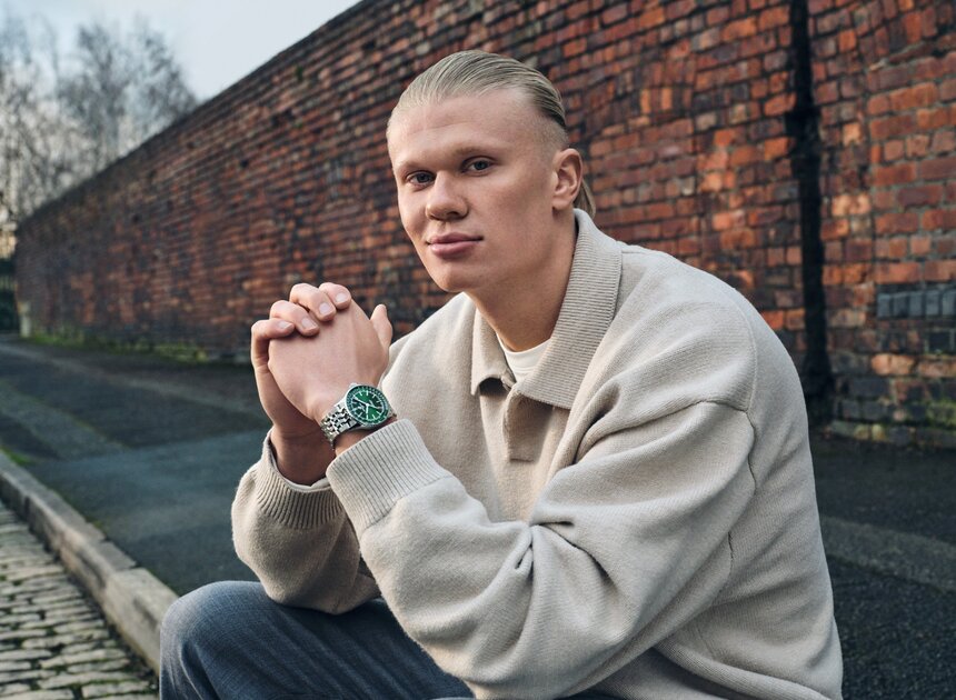 Een voltreffer: erling haaland treedt toe tot de navitimer-squad Een voltreffer: erling haaland treedt toe tot de navitimer-squad