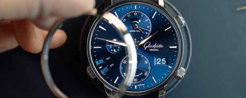 Glashütte Original Senator Excellence Panorama Date Moon Phase 40mm Glashütte Original Senator Excellence Panorama Date Moon Phase 40mm