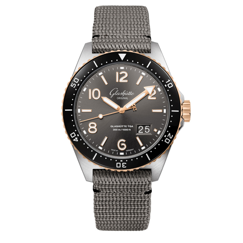 Glashütte Original Spezialist Seaq Panorama Date 43,20 mm - 1-36-13-04-91-34 - 1