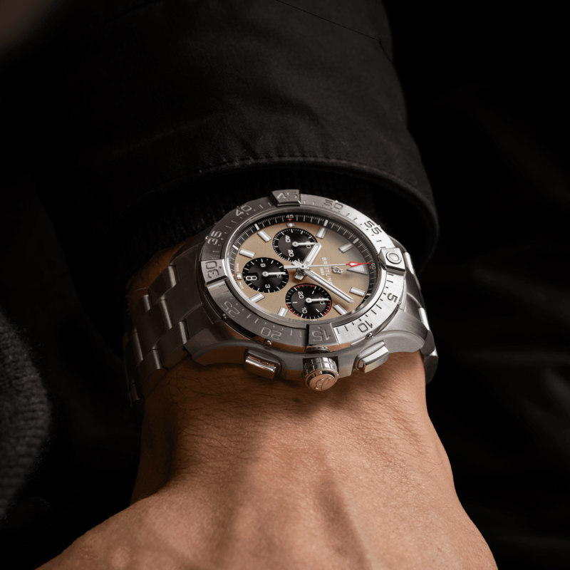 Breitling Avenger 44mm - AB0147101A1A1 - 5