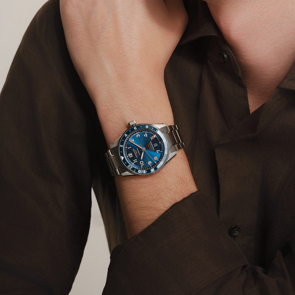 Longines Spirit Zulu Time 42mm L3.812.4.93.6