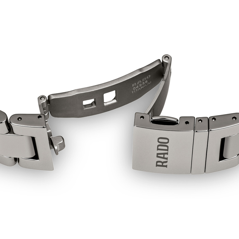 Rado Hyperchrome 42mm - R32021102 - 3