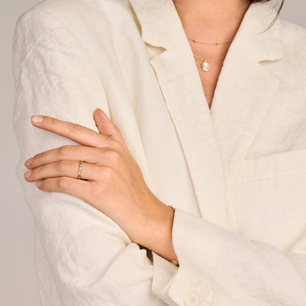 Blush Gold Jewels ring https://blush-jewels.com/cdn/shop/videos/c/vp/03a0