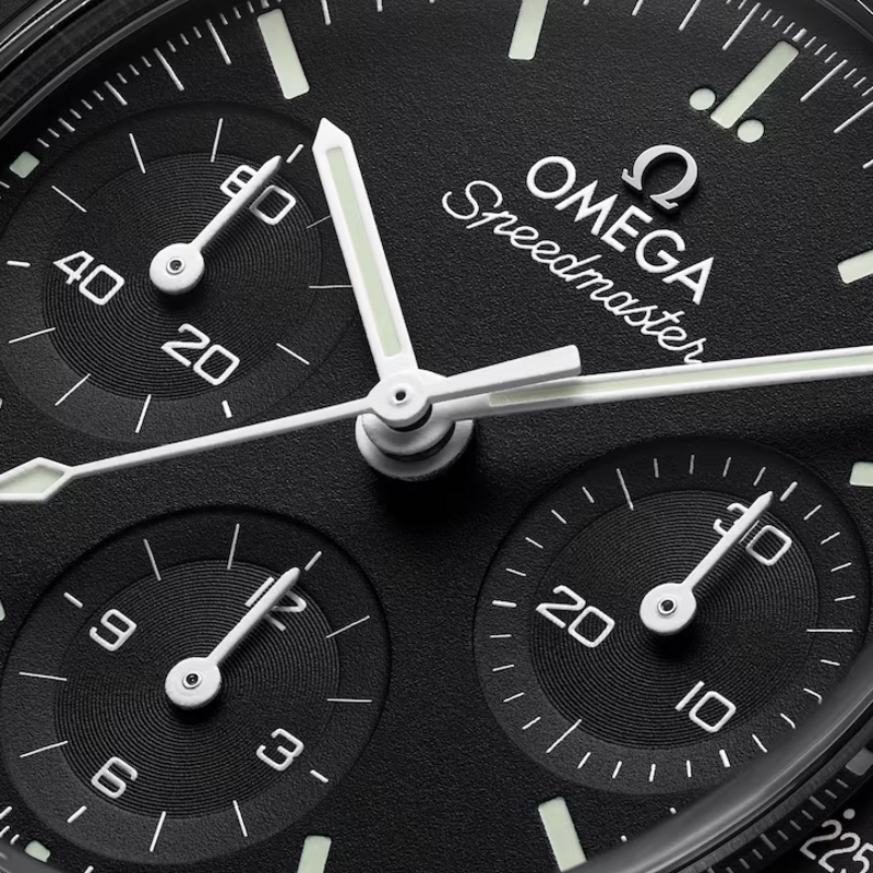 OMEGA Speedmaster 38 38mm - 324.30.38.50.01.002 - 4