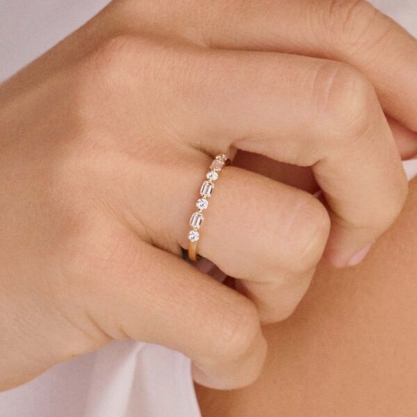 Blush Lab Diamonds ring LG1065Y