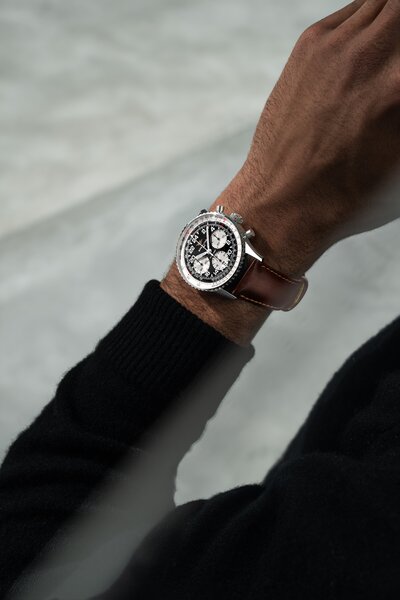 Breitling brengt twee iconische Navitimer-modellen terug: de B09 Chronograph en B02 Cosmonaute Breitling brengt twee iconische Navitimer-modellen terug: de B09 Chronograph en B02 Cosmonaute