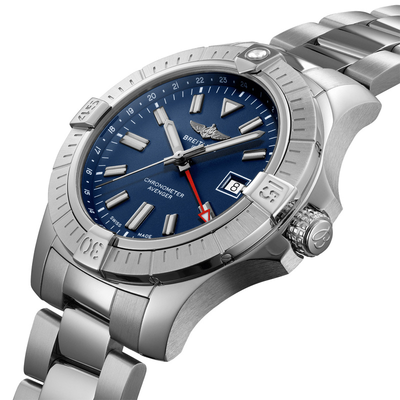 Breitling Avenger 45mm