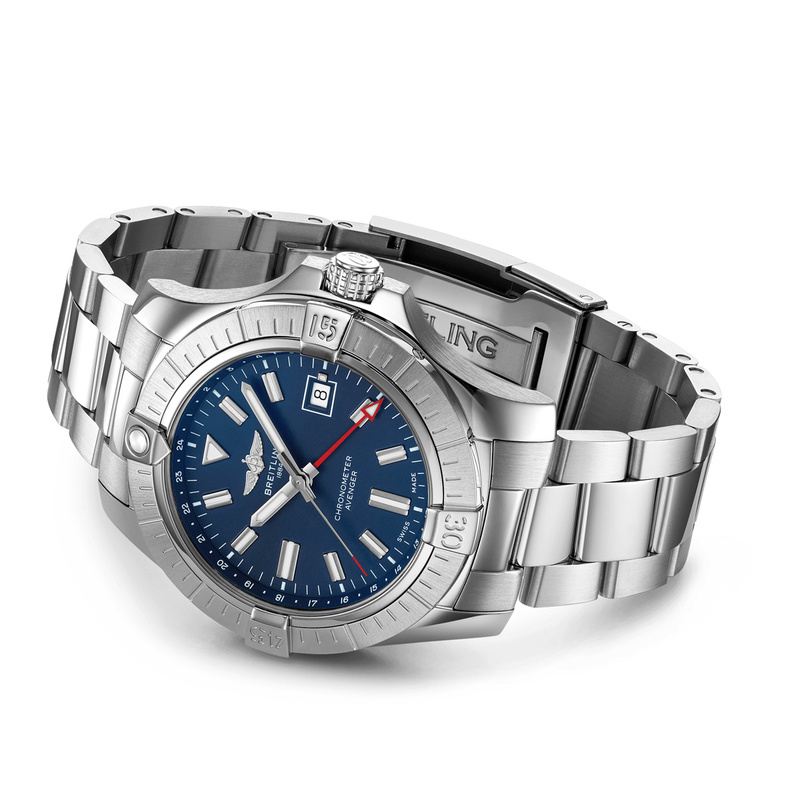 Breitling Avenger 45mm