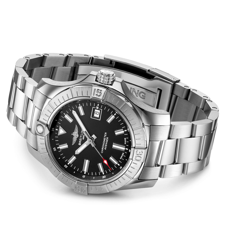 Breitling Avenger 43mm