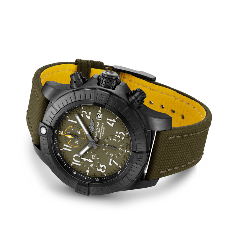 Breitling Avenger Night mission 45mm