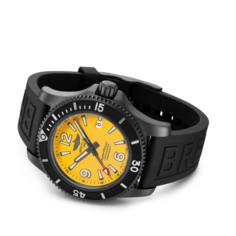 Breitling Superocean Black steel 46mm