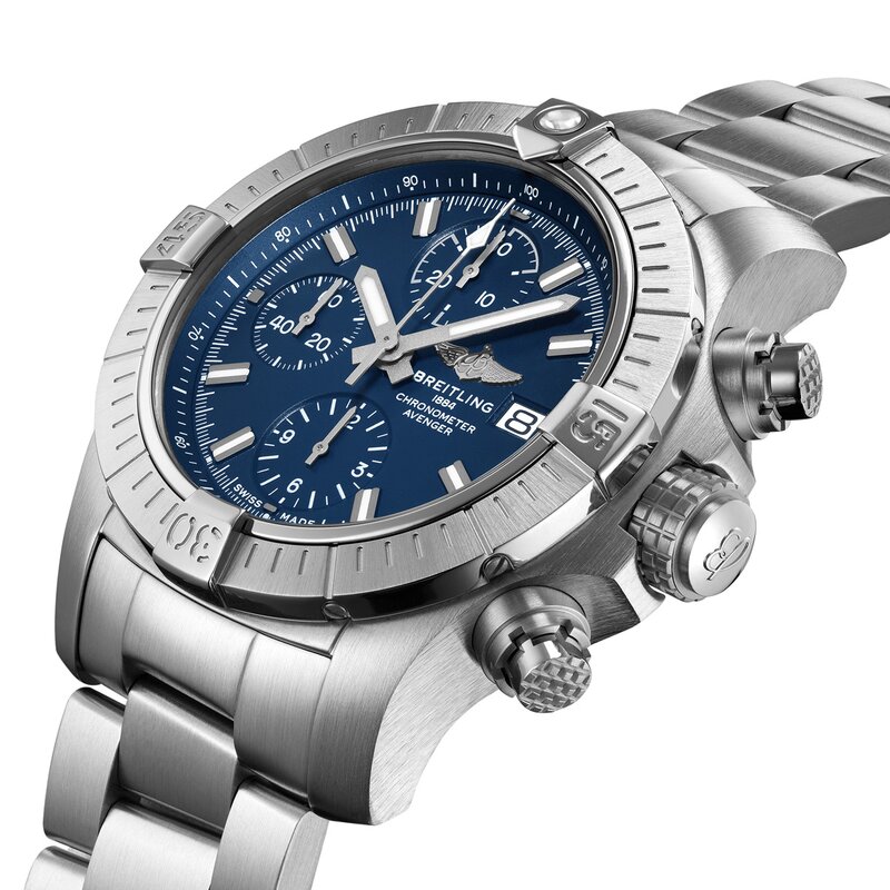 Breitling Avenger 43mm - A13385101C1A1 - 2