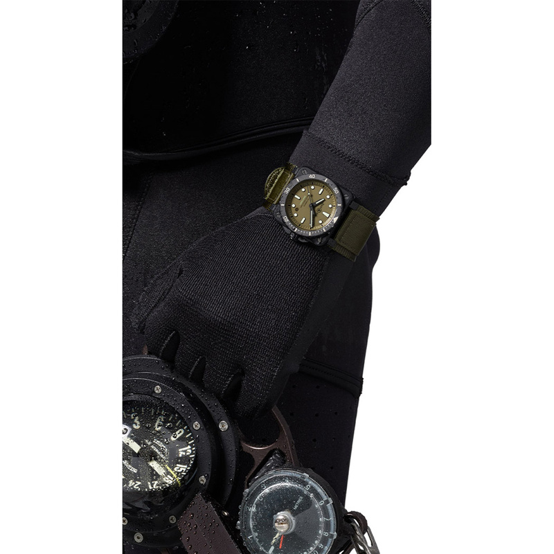 Bell & Ross Br03 42mm - BR0392-D-KA-CE/SRB - 4