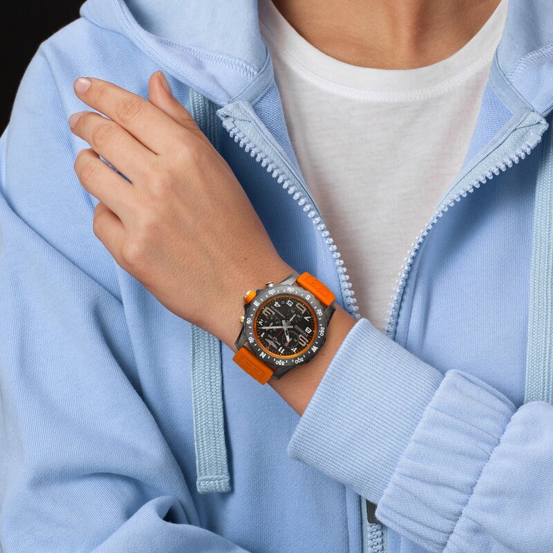 Breitling Professional Endurance Pro 44mm - X82310A51B1S1 - 5