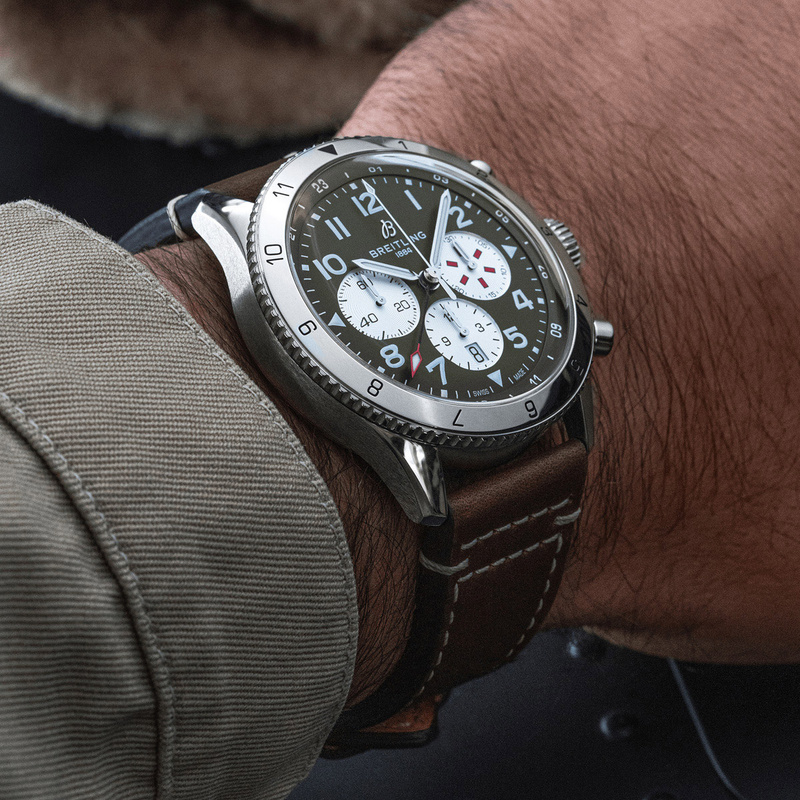 Breitling Classic Avi 46mm - AB04452A1L1X1 - 5