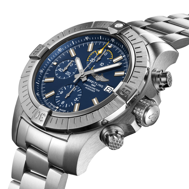 Breitling Avenger 45mm - A13317101C1A1 - 2